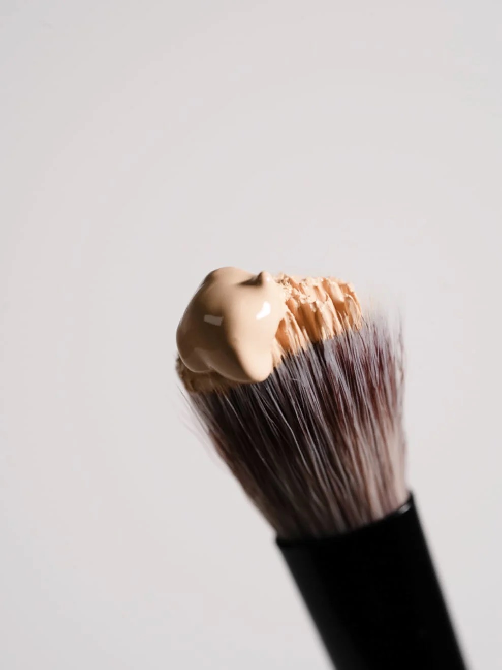 UG_BRUSHNO4_PS_02_988x1319px